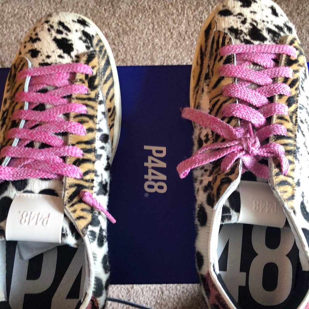 New in box.  Never worn